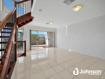 8/84 Tenby Street Mount Gravatt