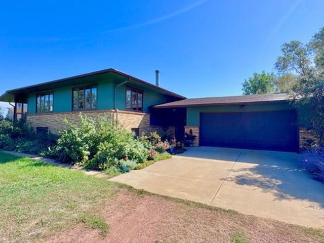 8856 69th St SW, Mott, ND 58646