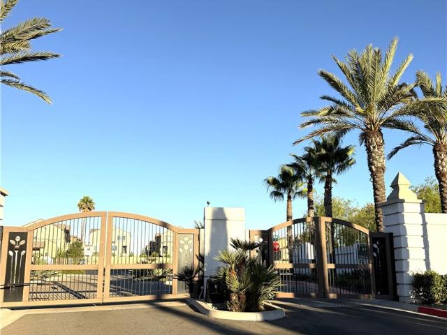 885 Pear Court
