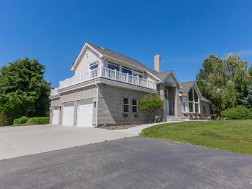 8864 Rim Rd