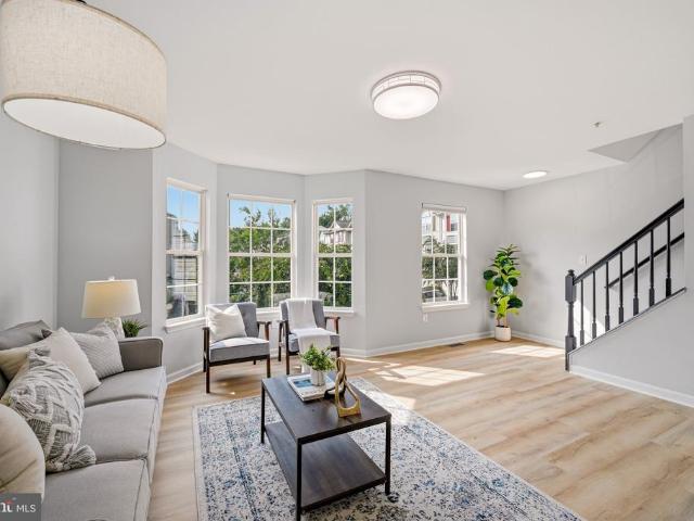 8867 Goose Landing Circle
