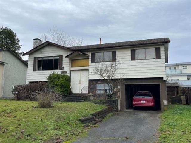 8868 Roslin Place, Surrey, BC, V3V 6L8 house for sale | Listing ID R3151 | Royal LePage