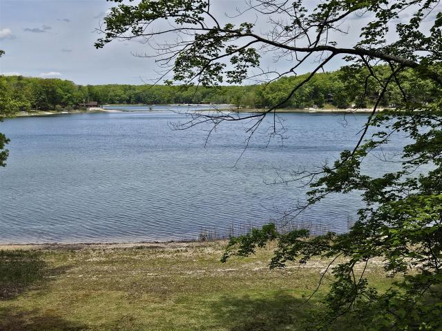 8862 W Rainbow Lake Drive