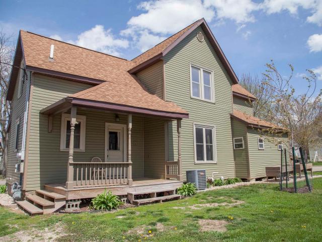 886 N Central Avenue