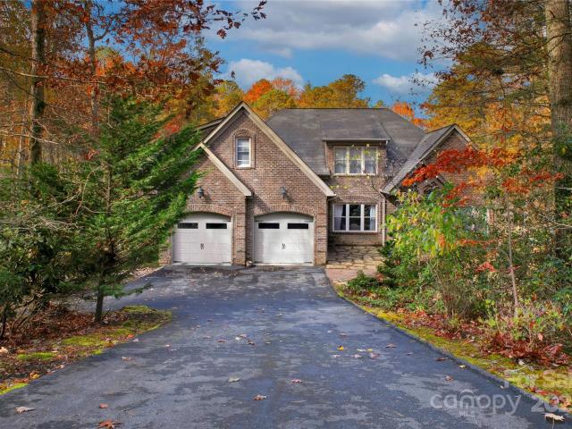 886 Soquili Dr, Brevard, NC