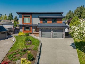 Greater Vancouver - Garden, Balcony, Swimming pool