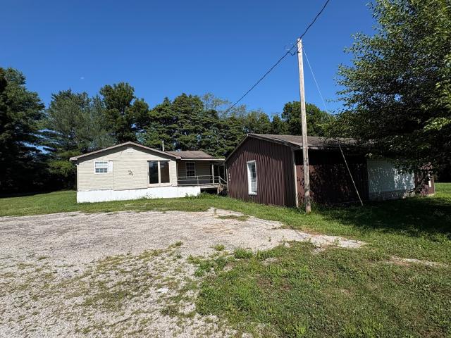 887 E State Road 42 E