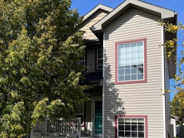 887 Oakland Boulevard, Devon, AB, T9G 2H5 house for sale | Listing ID E4509 | Royal LePage