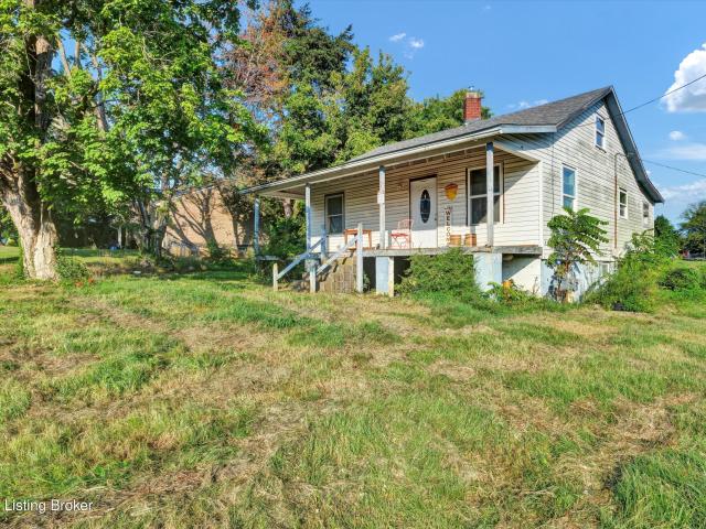 887 W Elm Rd