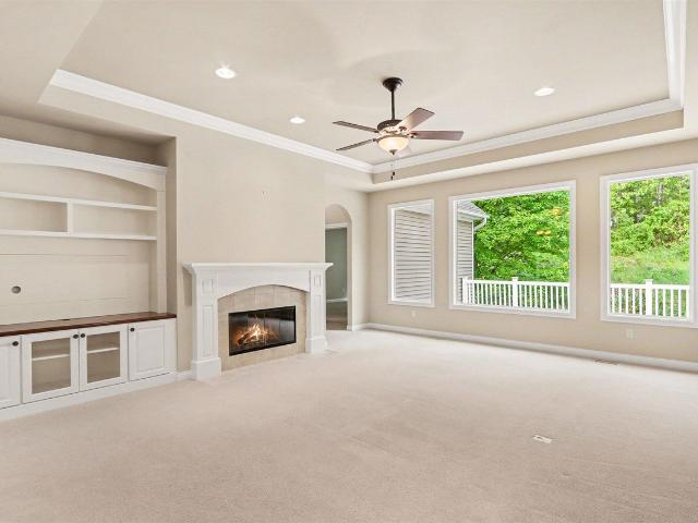 8888 Oakland Hills Circle