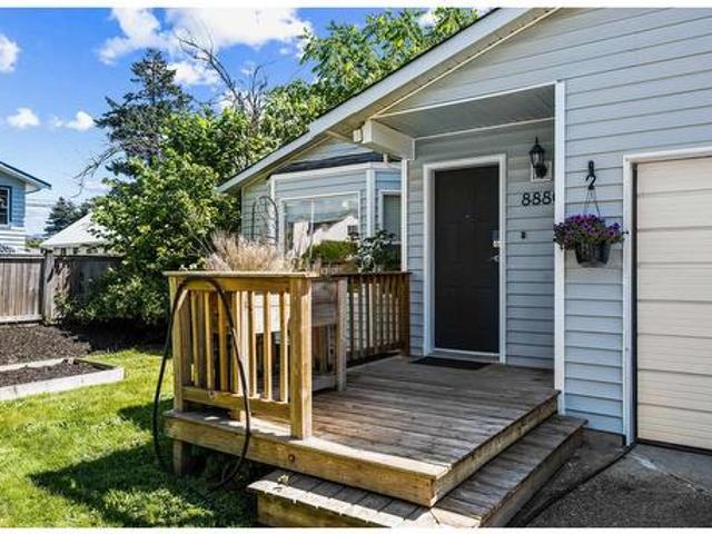 8880 Allard Street|Chilliwack Proper West, Chilliwack, BC, V2P 7L4 house for sale | Listing ID R3170 | Royal LePage