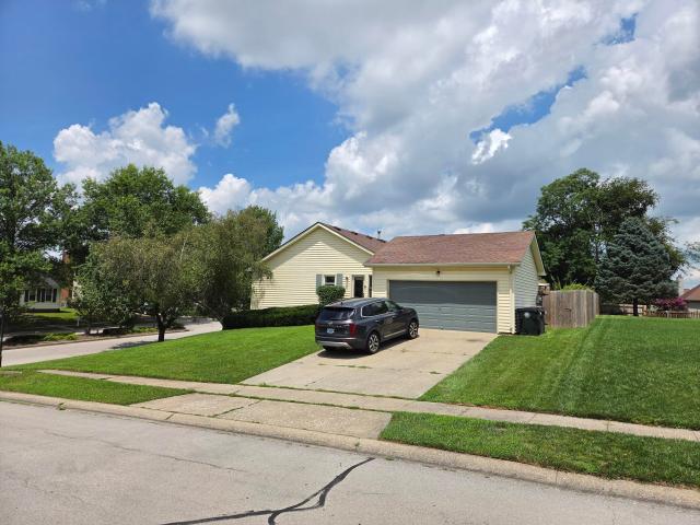 888 Cypress Point Way