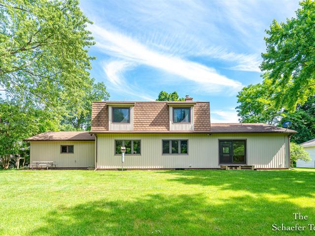 888 Bowes Road