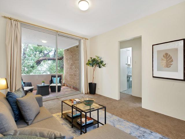8/88 Raglan Street Mosman