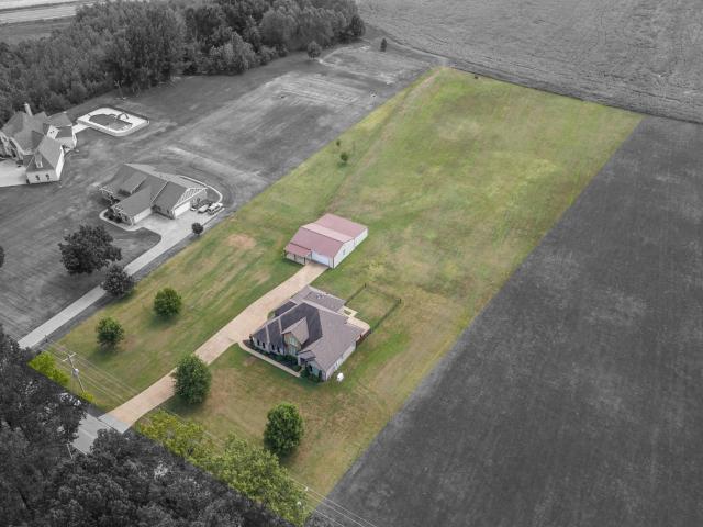 8895 n gragg rd