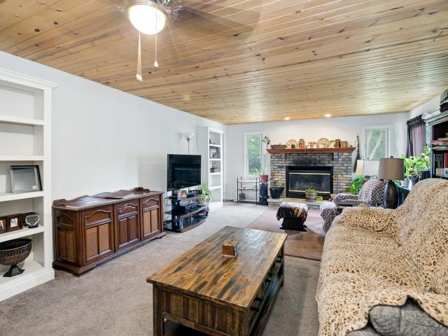889 Armour Road