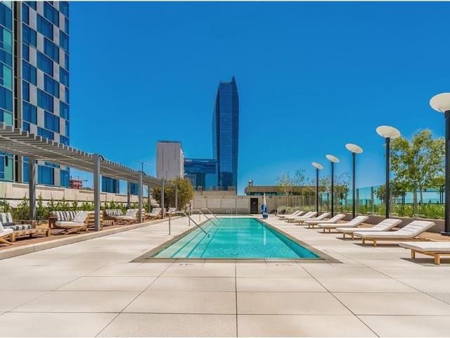 889 Francisco Street 3608