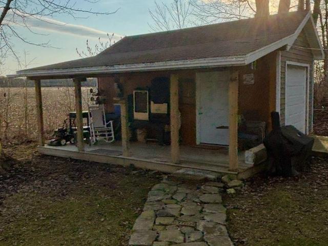 889 Long Shadow Lane