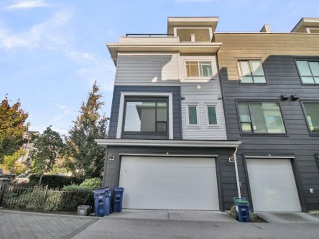 88 1633 A Avenue, Surrey, BC, V3Z 0S5 townhouse for sale | Listing ID R3170 | Royal LePage