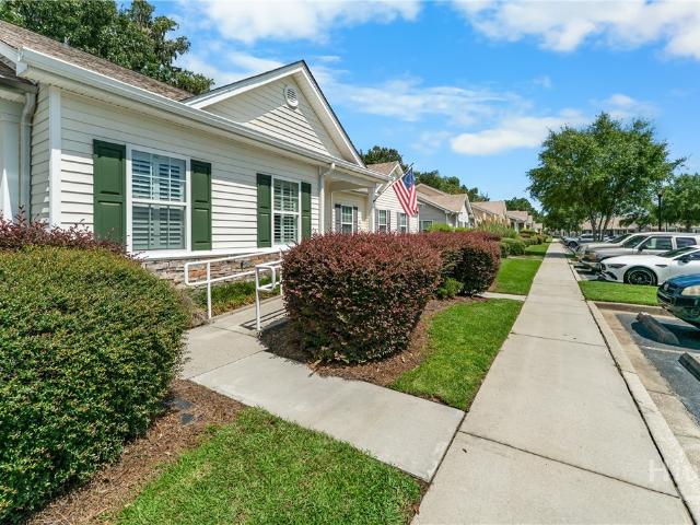 88 Travertine Circle