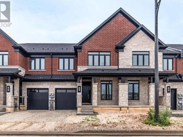 88 Valley Trail Place, Hamilton, ON, L8B 2A2 house for sale | Listing ID X13578 | Royal LePage