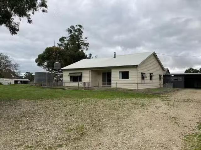88 Weir Drive, Bordertown, SA 5268