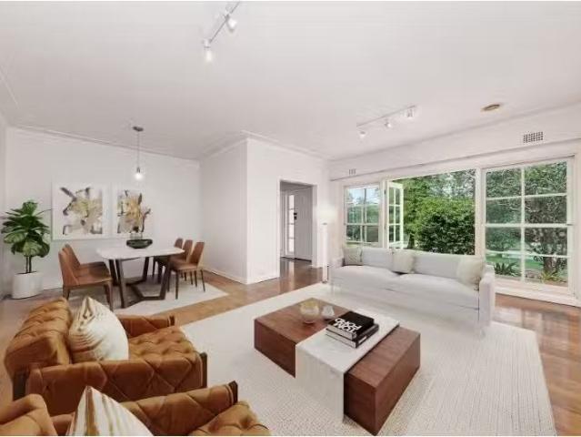 88 Wellington Road, East Lindfield House for rent Listed by M.