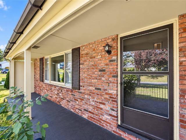 88 Whitcomb Road