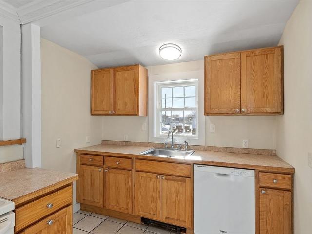 88 Baker St, Gardner, US, MA