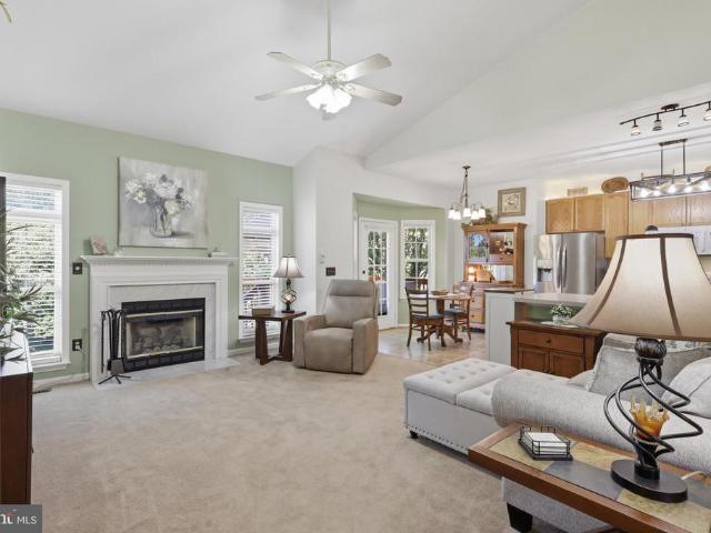 88 Castlerock Lane