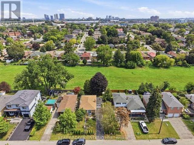 88 Cavehill Crescent, Toronto, ON, M1R 4P9 house for sale | Listing ID E13710 | Royal LePage