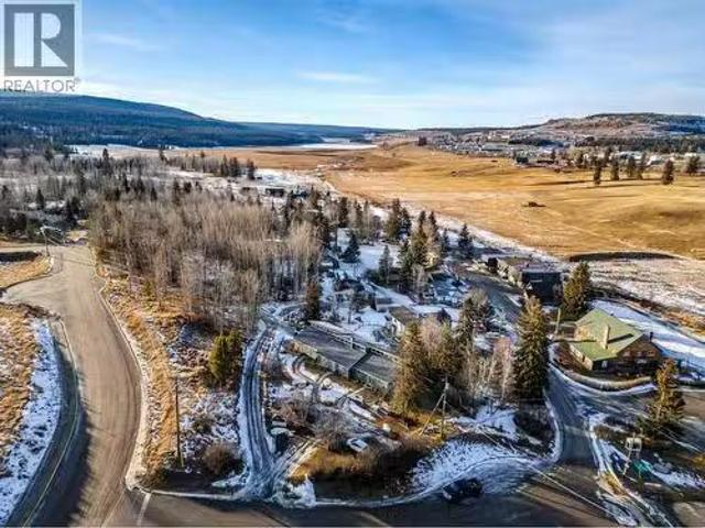 88 Cecil Place, 100 Mile House, BC, V0K 2E0 investment for s.