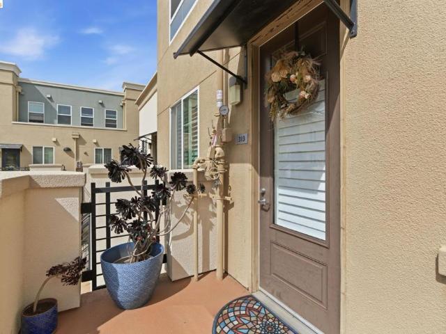 88 E 6Th St 313