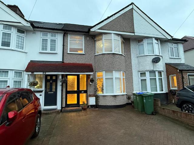 88 Foots Cray Lane, Penhill, London, DA14 4NR, United Kingdom | 4 bed house for rent #140800279 | Rentberry
