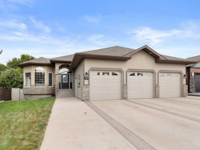 88 Greenwood Court Sw, Medicine Hat, AB, T1A 7X7 house for sale | Listing ID A2346 | Royal LePage