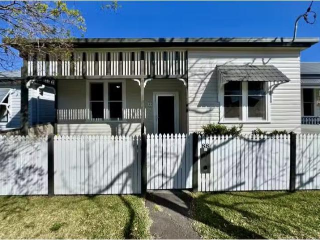 88 Mc Michael Street, Maryville House for rent Listed by Ashl.