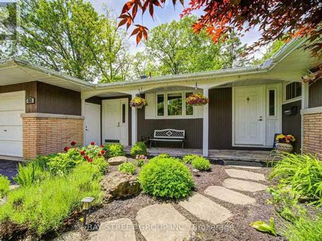 88 Marsdale Drive, St. Catharines, ON, L2T 3S9 house for sale | Listing ID X13773 | Royal LePage