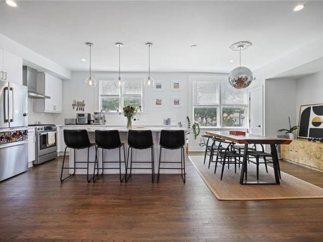 88 Peachtree Memorial Drive NW 2