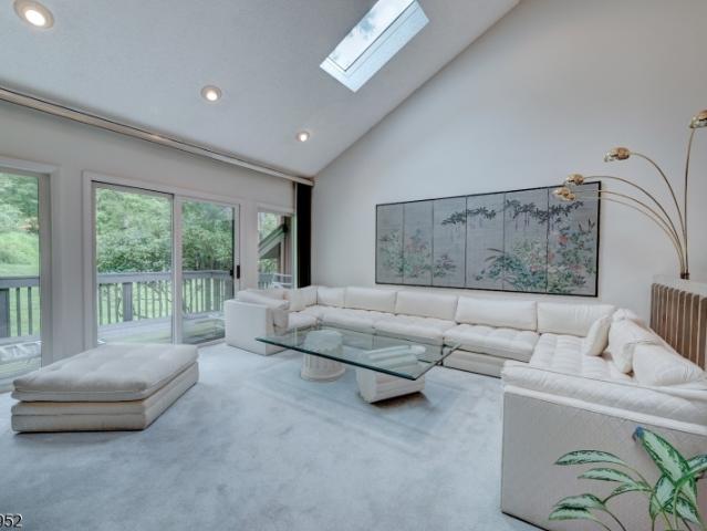 88 Sullivan Dr