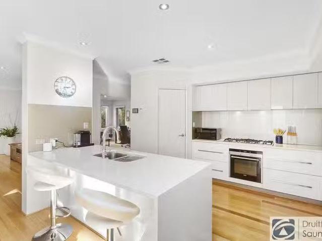 88B Corbett Street, Scarborough, WA 6019