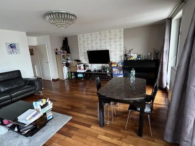 88T812_F4 avec grand séjour à vendre