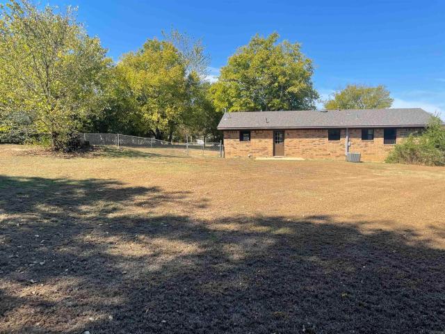 8904 Stonehedge Trail