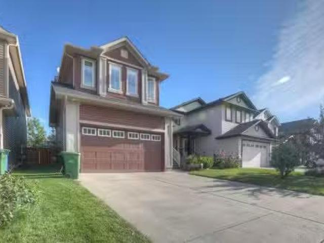8903 Royal Oak Way Nw, Calgary, AB, T3B 0A4 house for sale.