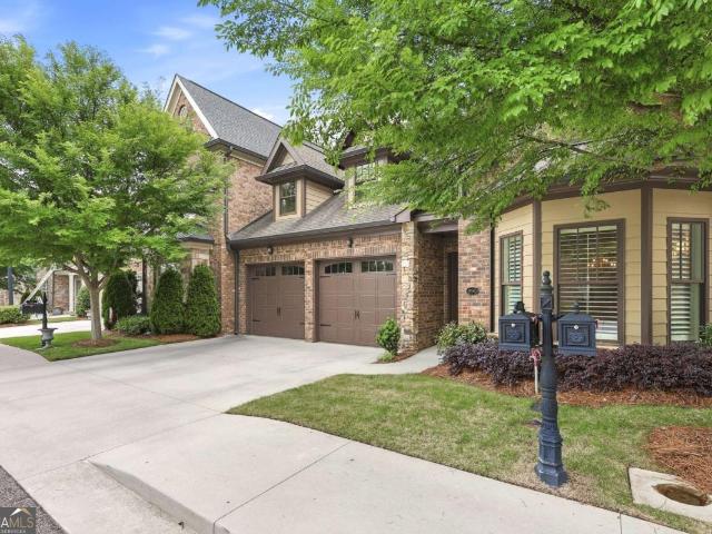 890 Candler Street 12