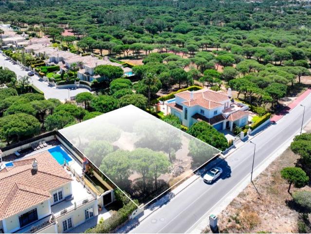 890 m2 lote para construção na Varandas do Lago