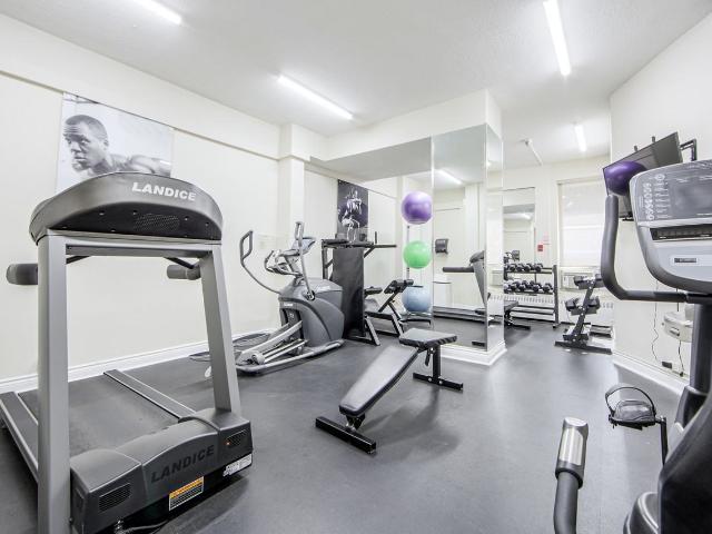 890 Mount Pleasant Apartments Studio Apartment for Rent at 890 Mount Pleasant Rd, Toronto, ON M4P 2L4 North Toronto