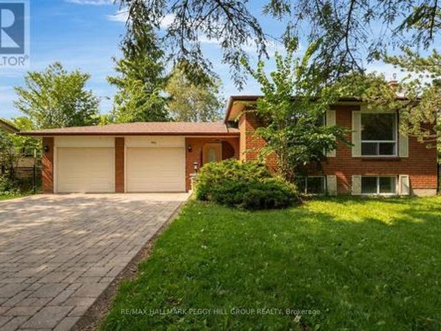 890 Nantyr Drive, Innisfil, ON, L9S 1S7 house for sale | Listing ID N13677 | Royal LePage
