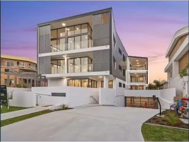 8/90 Pearl Street, KINGSCLIFF Apartment for rent Listed by Mo.
