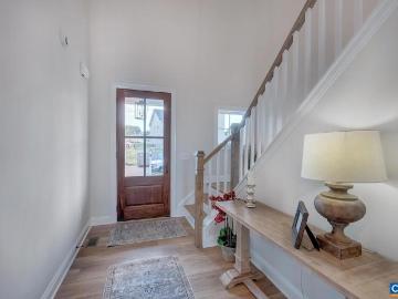 890 Renee Ln