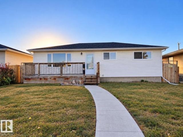 8914 Street Nw, Edmonton, AB, T5R 2M4 house for sale | Listing ID E4512 | Royal LePage